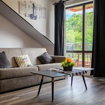 Apartment Urban Music Bypmm